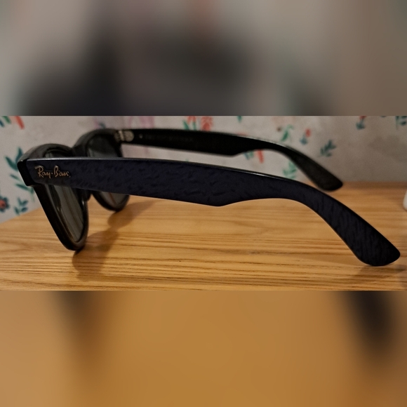 Vintage Rare Ray-Ban B&L Wayfarer L1723 Graphic Blue Unisex Sunglass Glasses - Picture 2 of 6